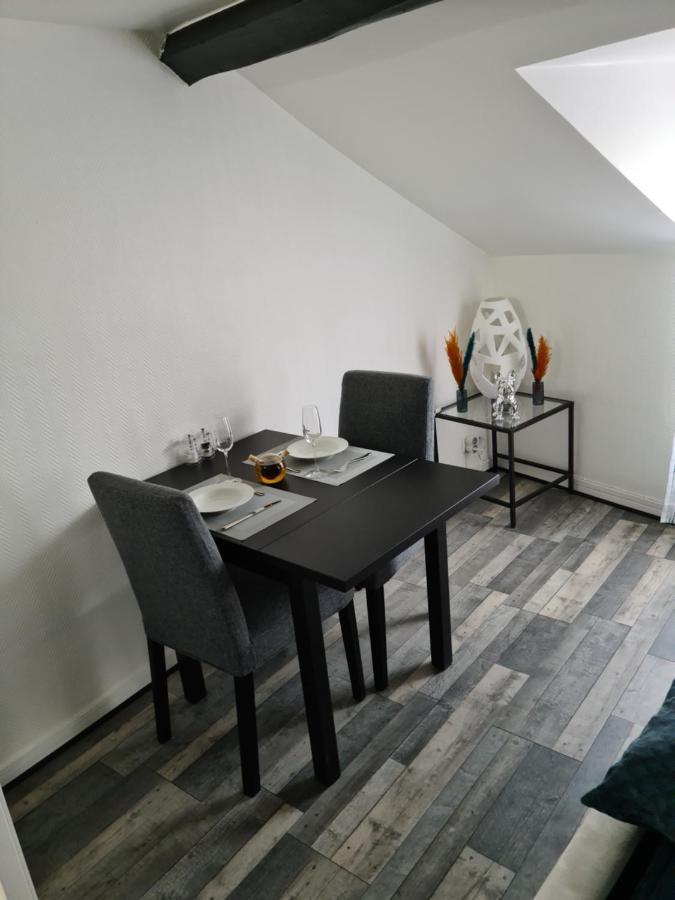 Un Appartement Qui A Du Chien Épernay Eksteriør bilde
